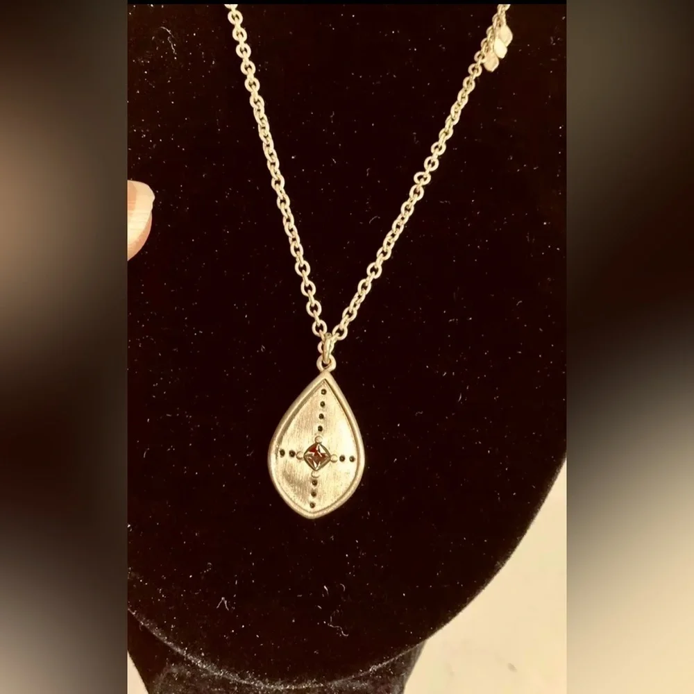 💫 SILPADA WEEKENDER Gold Pendant Made w/ Swarovski Crystal K&R Necklace Vintage